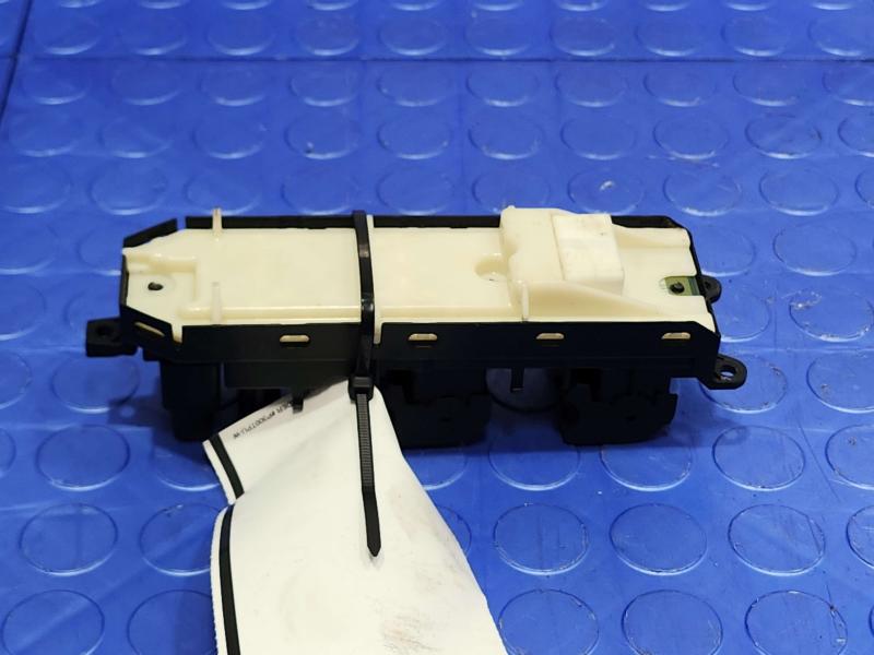 2010 Toyota Prius Door Switch Front