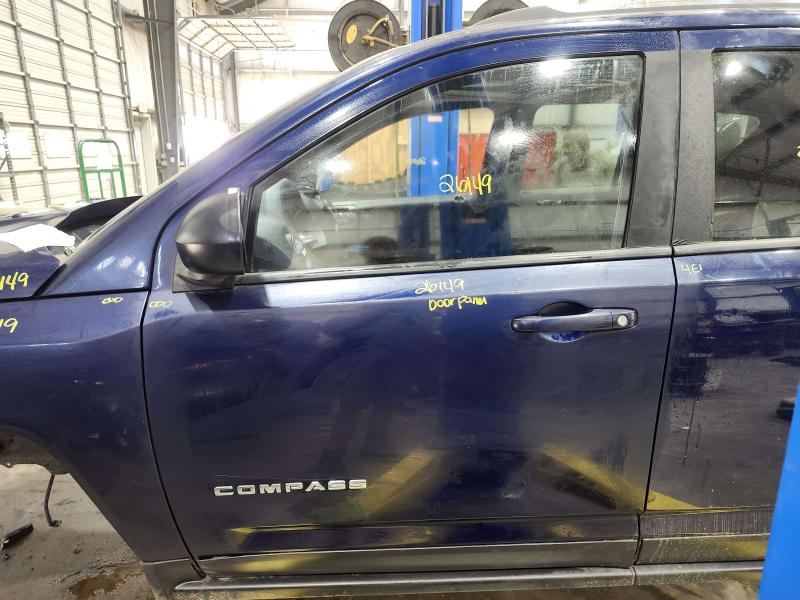 2012 Jeep Compass Front Door