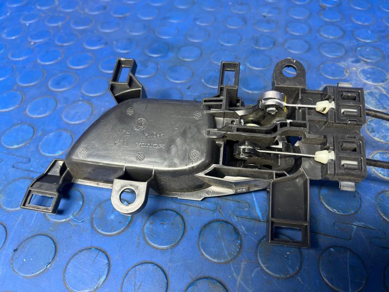 2018 Honda CR-V Front Door Latch