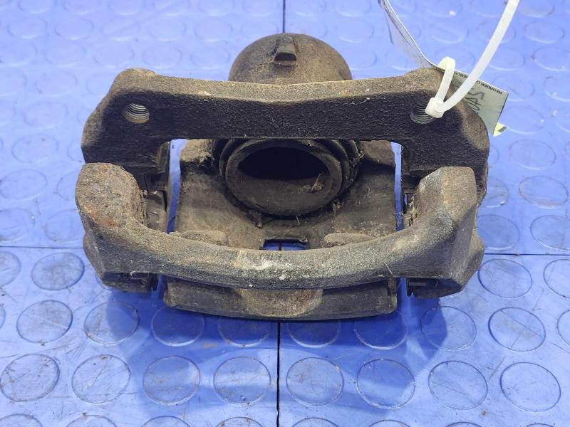 2014 Ford Fiesta Caliper