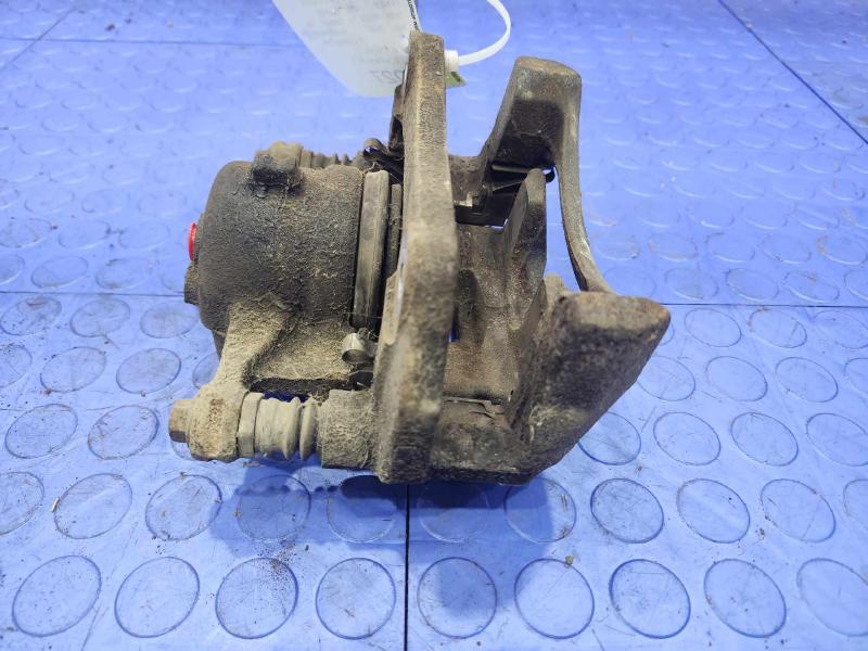 2014 Ford Fiesta Caliper