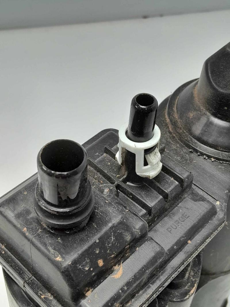 2019 - 2022 Honda Insight Fuel Vapor Charcoal Canister OEM 17300TXMA03