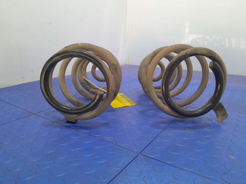 2010 Jeep Wrangler Coil/Air Spring