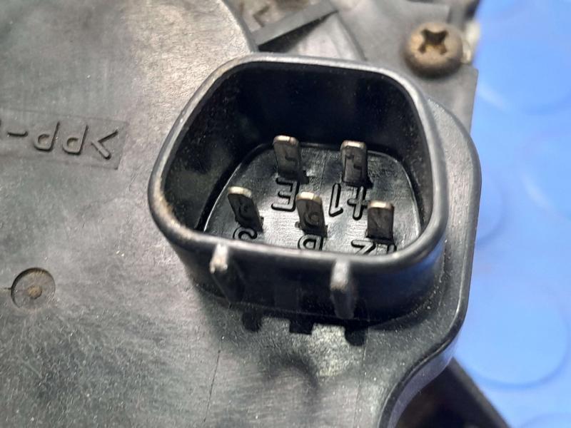 2003 Toyota Tundra Wiper Motor Front