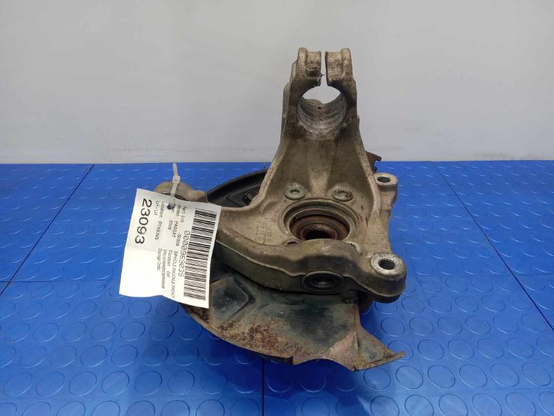 2006 Volkswagen Passat Spindle Knuckle Front