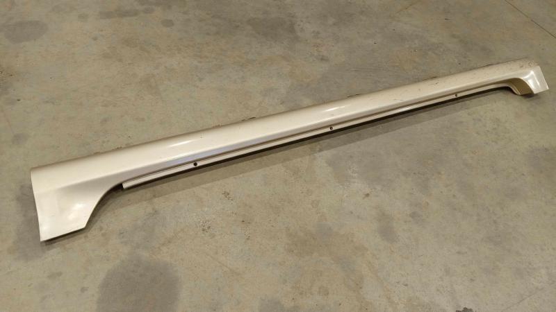 2012 Toyota Corolla Rocker Moulding