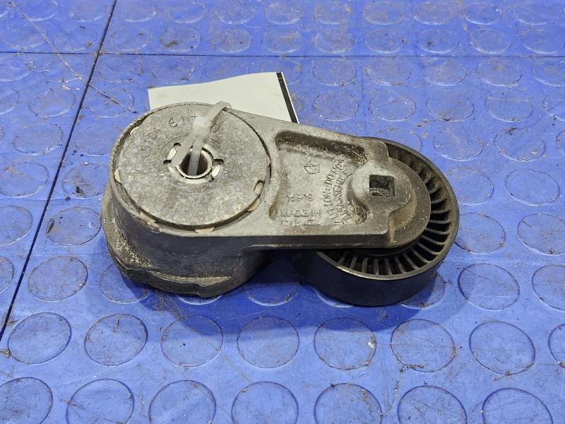 2013 Chrysler 300 Engine Belt Tensioner
