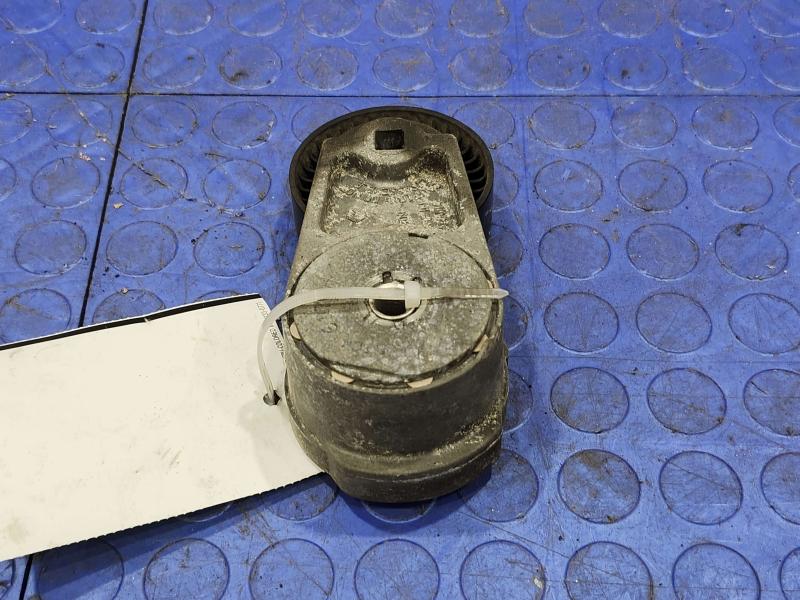 2013 Chrysler 300 Engine Belt Tensioner