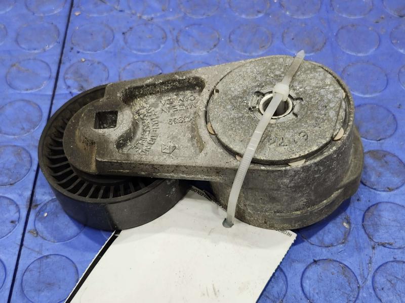 2013 Chrysler 300 Engine Belt Tensioner