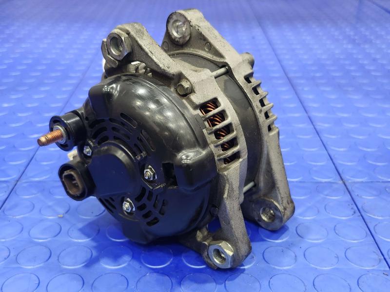 2011 Kia Sorento Alternator