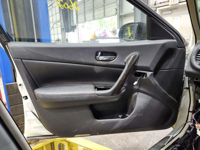 2014 Nissan Maxima Front Door Trim Panel