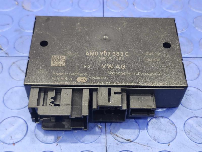 2017-2018 Audi Q7 Trailer Detection Control Module Genuine OEM 4M0907383C