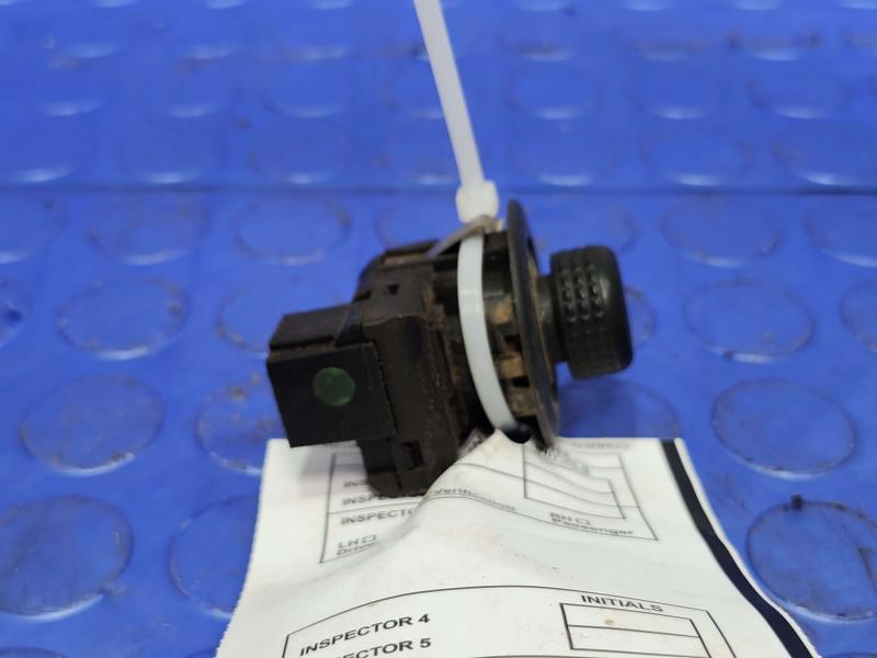 2010 Ford F-150 Door Switch Front