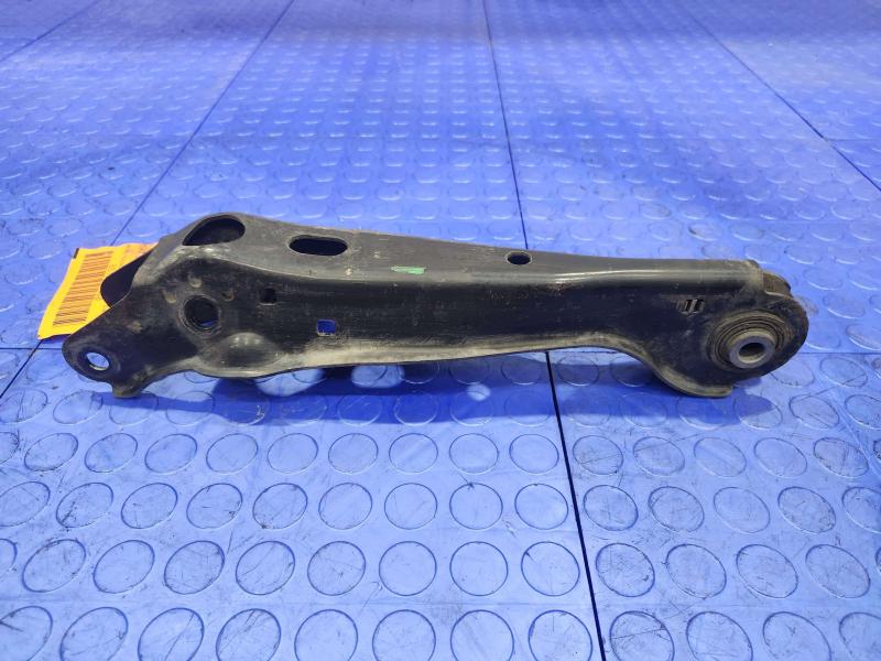 2013 Nissan Pathfinder Lower Control Arm Rr