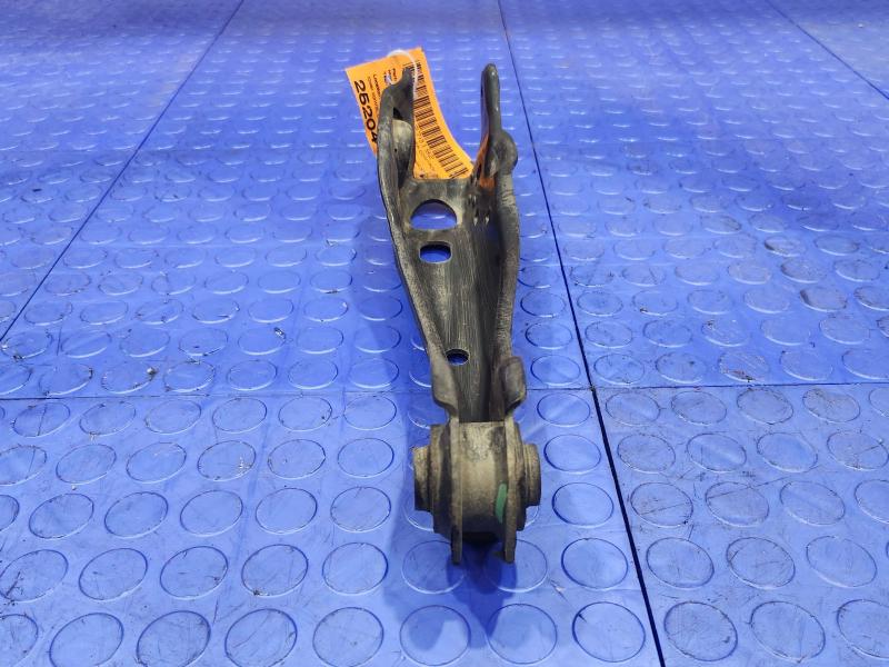 2013 Nissan Pathfinder Lower Control Arm Rr