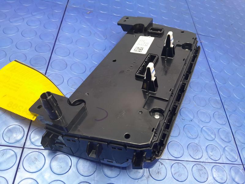 2020 Hyundai Elantra Heater A/C Control