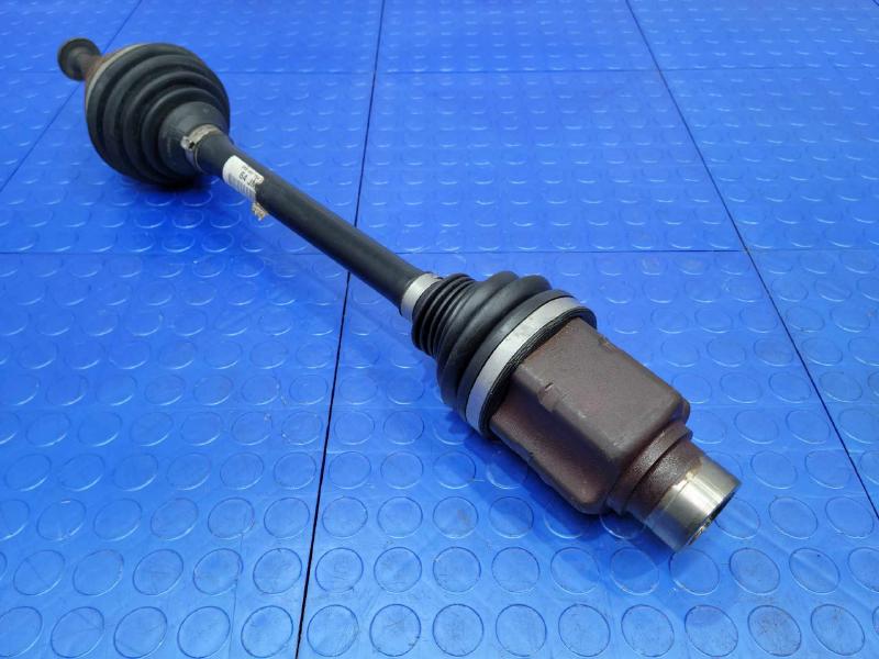 2009 Volkswagen Tiguan Axle Shaft