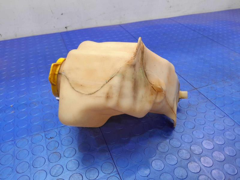 2003-2006 Jeep Wrangler TJ Windshield Washer Fluid Reservoir Assembly OEM 05096344AA