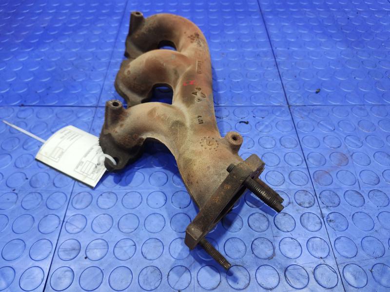 2014 Chevrolet Silverado 1500 Exhaust Manifold