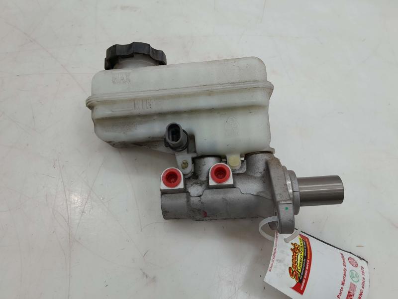 2014 Chevrolet Equinox Master Cylinder