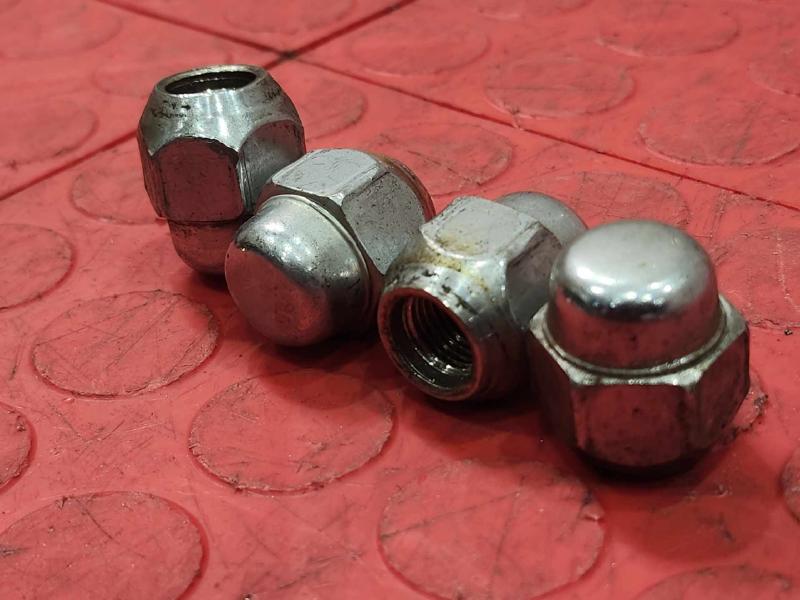 2020 Nissan Kicks Lug Nuts