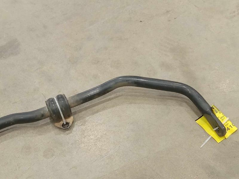 2015-2018 Kia Sedona Front Stabilizer Bar Swaybar Genuine OEM 54810A9000