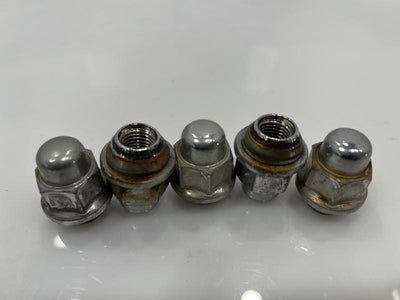 2019 Hyundai Elantra Lug Nuts
