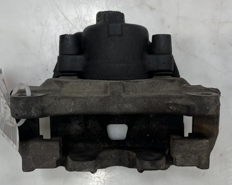 2012 Volkswagen Passat Caliper