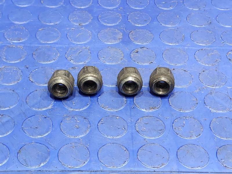 2016 Honda Fit Lug Nuts