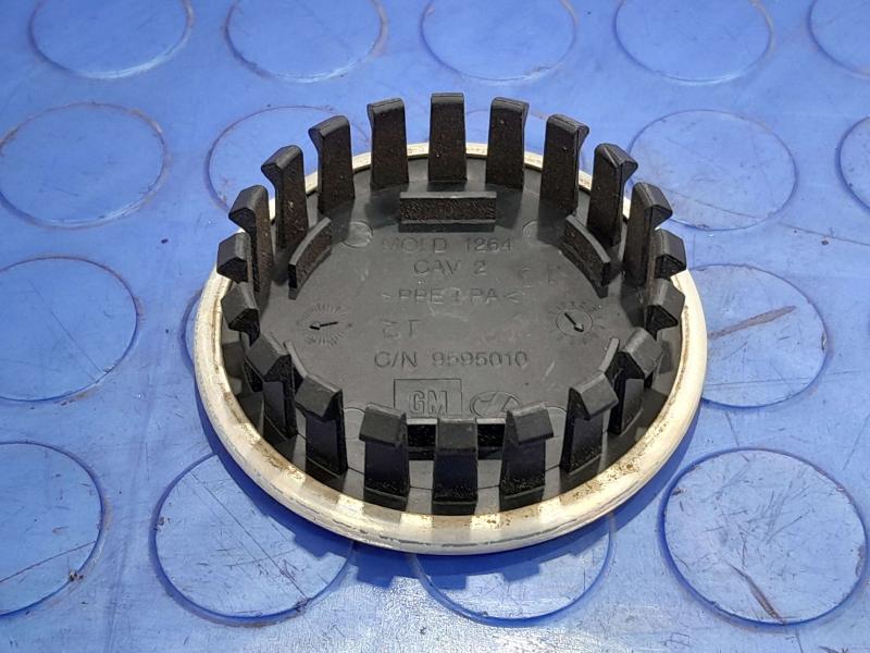 2017-2023 GMC Acadia Alloy Wheel Center Cap Genuine OEM Part 9595010