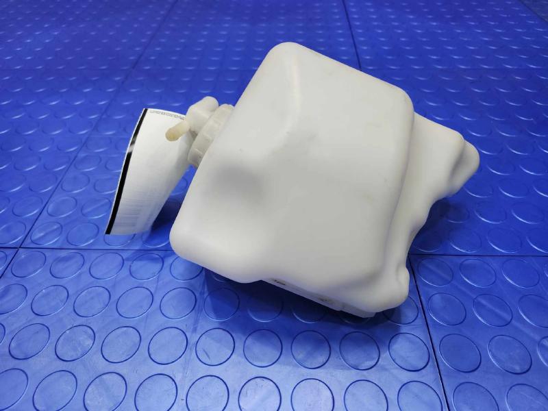 2022 Mitsubishi Eclipse Cross Coolant Recovery Bottle