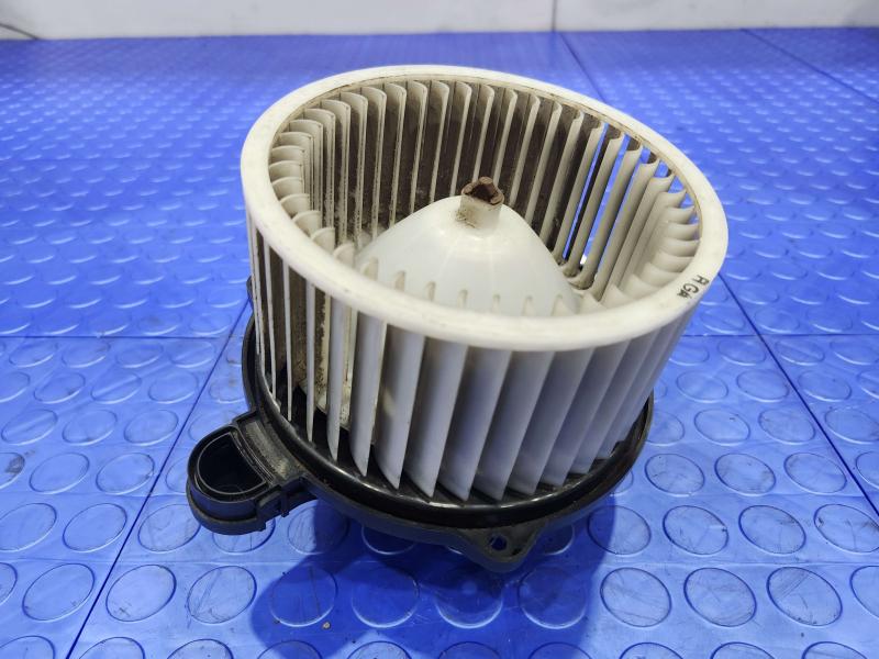 2011 Kia Sorento Blower Motor