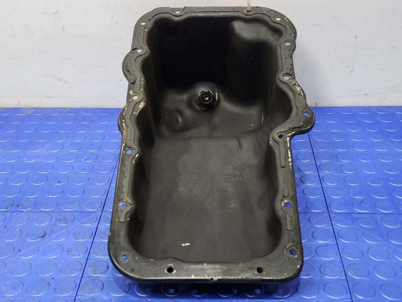 2012 Jeep Liberty Oil Pan