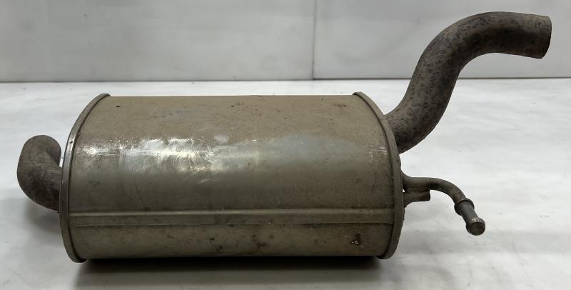 2015 Volkswagen Passat 2.0L TDI Exhaust Muffler OEM 561253411AE