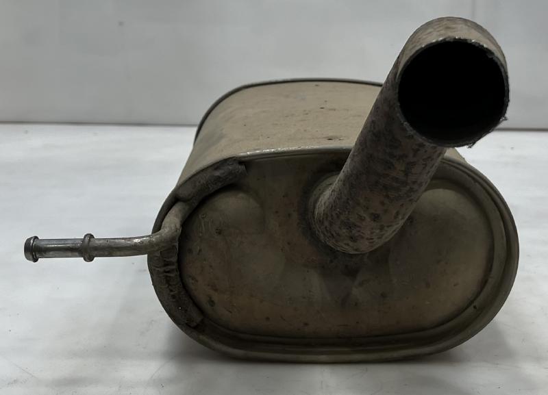 2015 Volkswagen Passat 2.0L TDI Exhaust Muffler OEM 561253411AE
