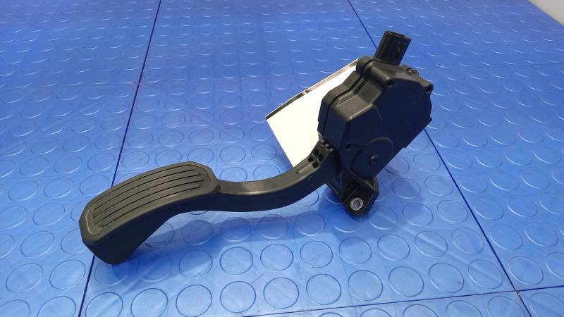 2015 Lexus ES 350 Pedal Assembly