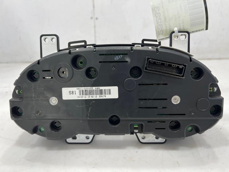 2014 Hyundai Veloster Speedometer