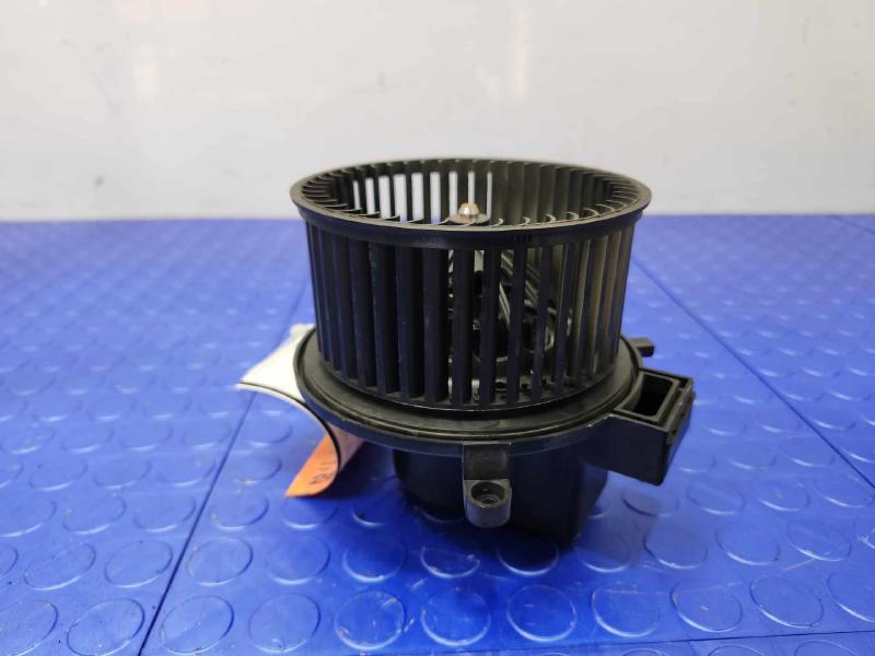 2021 Chrysler Voyager Blower Motor