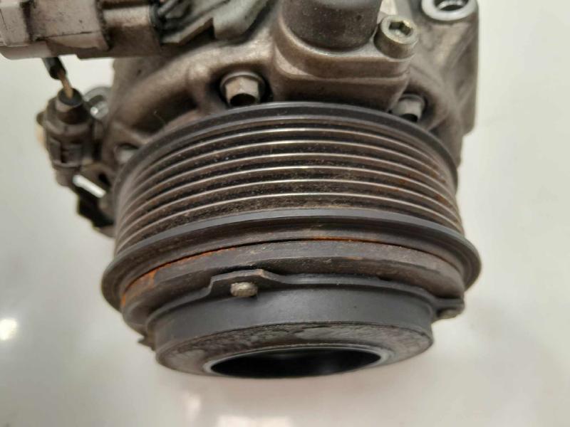 2011 Toyota RAV4 A/C Air Compressor