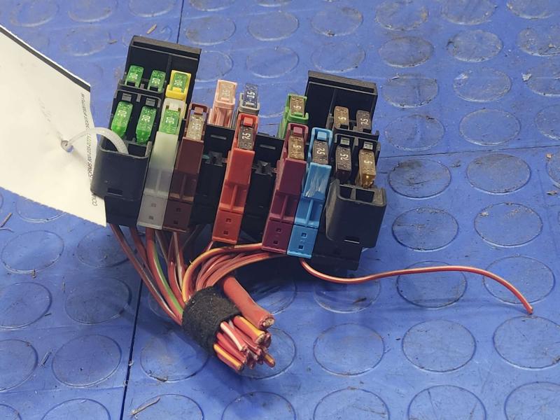 2006 Mercedes CLS-Class Cabin Fuse Box