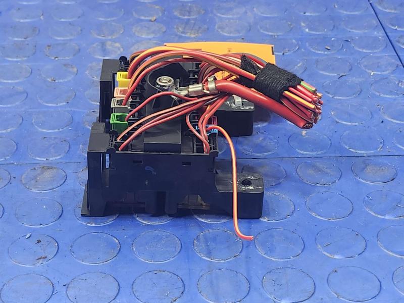 2006 Mercedes CLS-Class Cabin Fuse Box