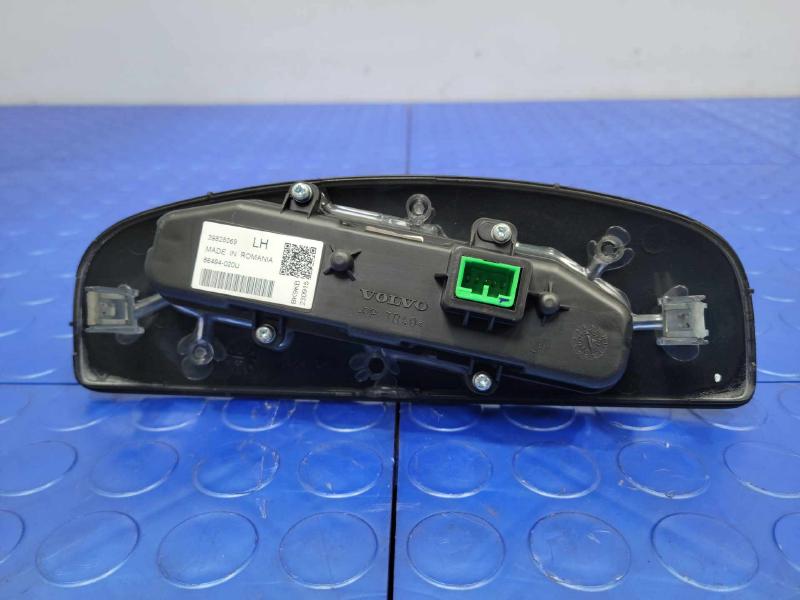 2016-2017 Volvo XC90 HUD Heads Up Display Assembly Genuine OEM 39828069