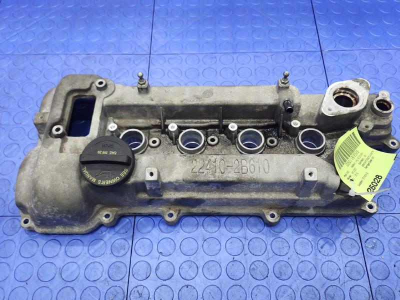 2012 Hyundai Veloster Valve Cover