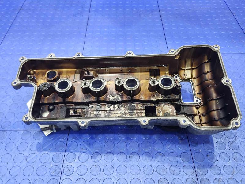 2012 Hyundai Veloster Valve Cover
