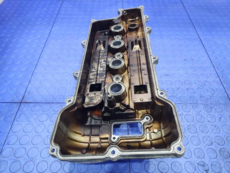 2012 Hyundai Veloster Valve Cover