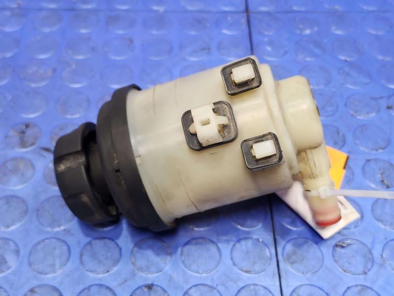 2015-2021 Kia Sedona Hydraulic Power Steering Fluid Reservoir OEM 57150A1000