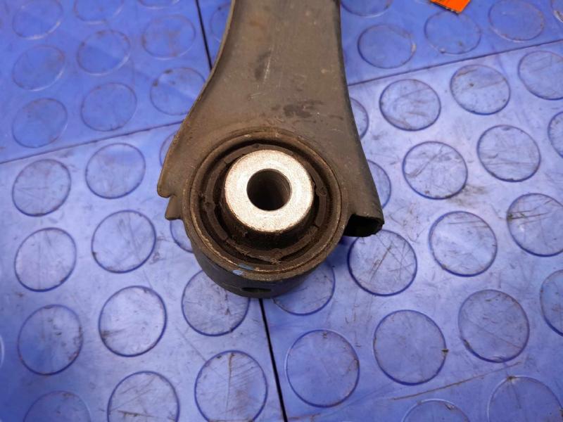 2013 Cadillac ATS Lower Control Arm Rr