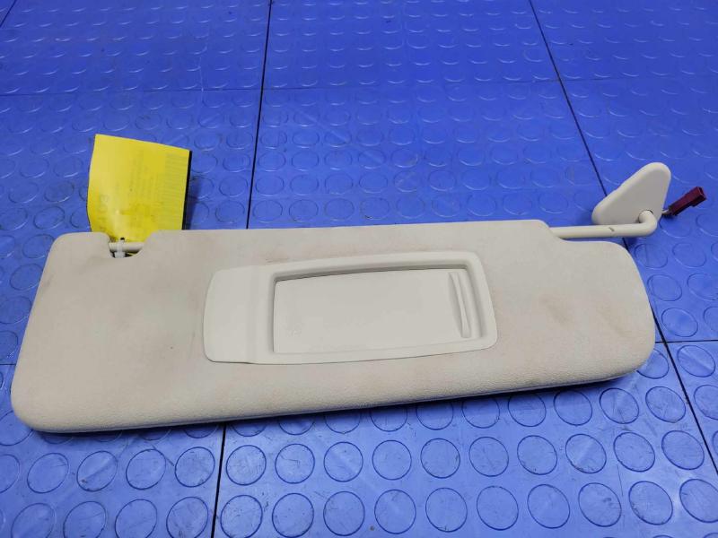 2018 BMW 740I Sun Visor