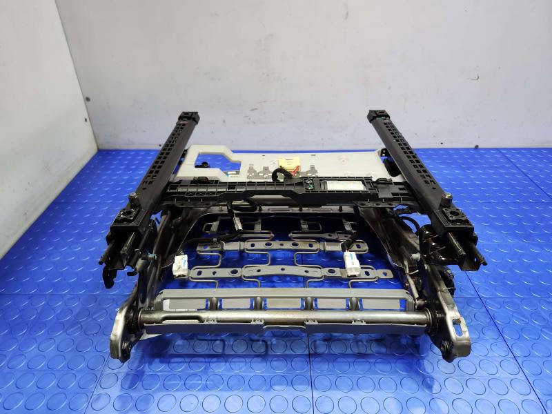 2021 Hyundai Sonata Seat Track
