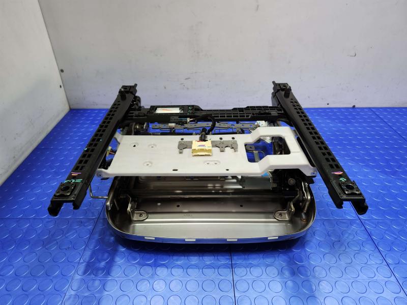 2021 Hyundai Sonata Seat Track